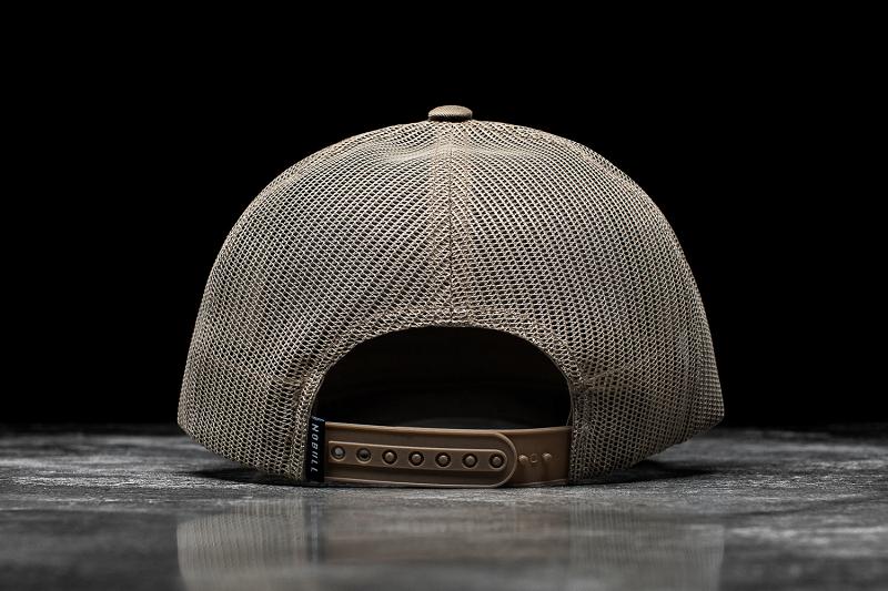 Khaki Nobull Curved-Brim Trucker Men's Hats | CA Q1635M